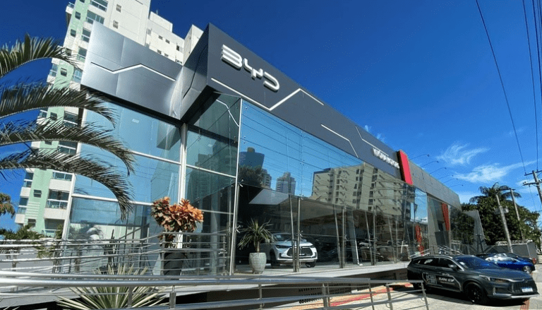 Vitória Motors BYD contrata Assistente Administrativo