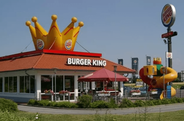 Burger King abre 15 vagas para Atendente de Fast Food com benefícios e contratação imediata
