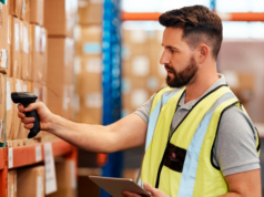 Blond Comércio abre vaga para Estoquista na Praia da Costa com benefícios