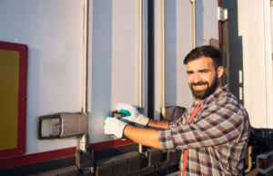 DaTerra Distribuidora abre vaga para Motorista em Cariacica com benefícios