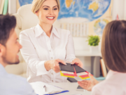 A CVC, no Shopping Vitória está em busca de Agentes de Viagens