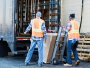 Empresa abre 4 vagas para Carga e Descarga em Vila Velha