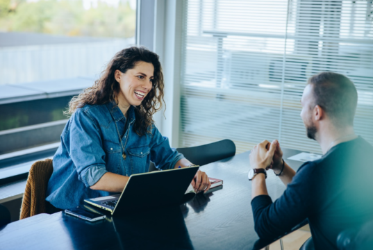 Randstad abre vaga temporária para Assistente de RH Júnior em Vila Velha