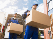 Multpel Atacado de Embalagens Contrata Ajudante de Entrega