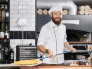 Pizzaiolo – Salário R$ 2.600,00 – Vitória