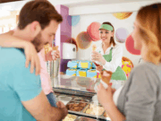 Sorvetes Tropicália abre vaga para Atendente de Loja em Serra