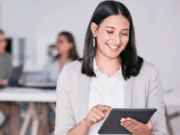 Consultoria de tecnologia abre vaga para Assistente de Treinamento em Vitória com salário a partir de R$ 2.509,00