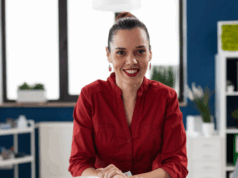 Empresa oferece vaga de emprego com salário de R$ 2.550,00