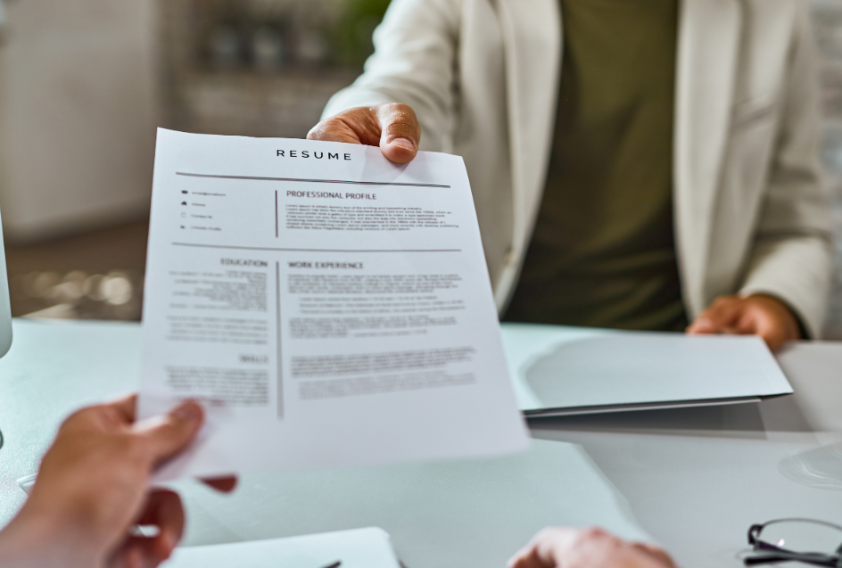 modelo-de-currículo-pronto